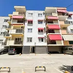 Seaside Bloom Retreat E72 גולם