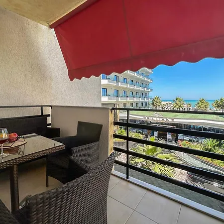 شقة Seaside Bloom Retreat E72 غوليم
