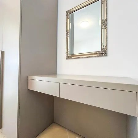 Seaside Bloom Retreat E72 شقة *