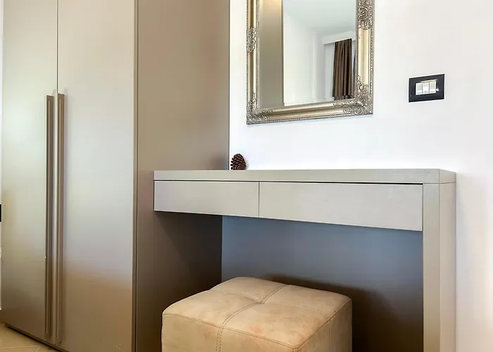 Seaside Bloom Retreat E72 Appartement