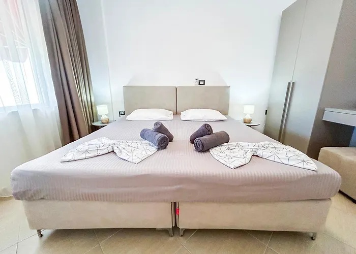 Seaside Bloom Retreat E72 *