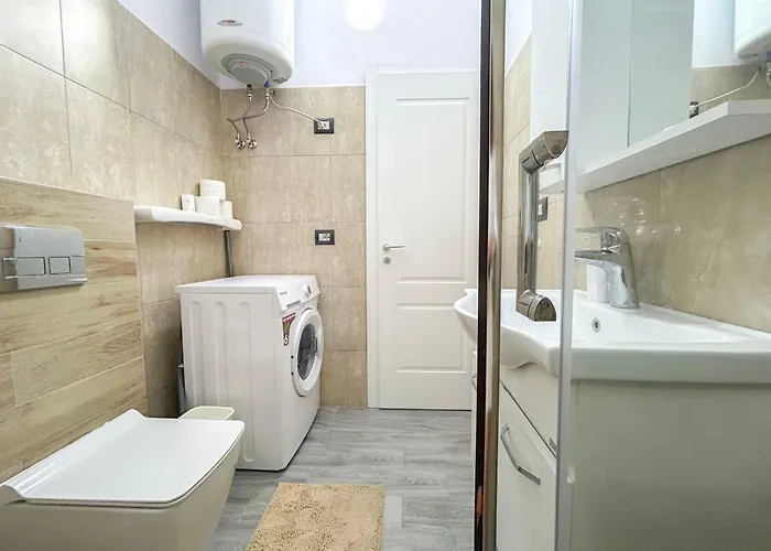 Seaside Bloom Retreat E72 * Golem (Tirana)